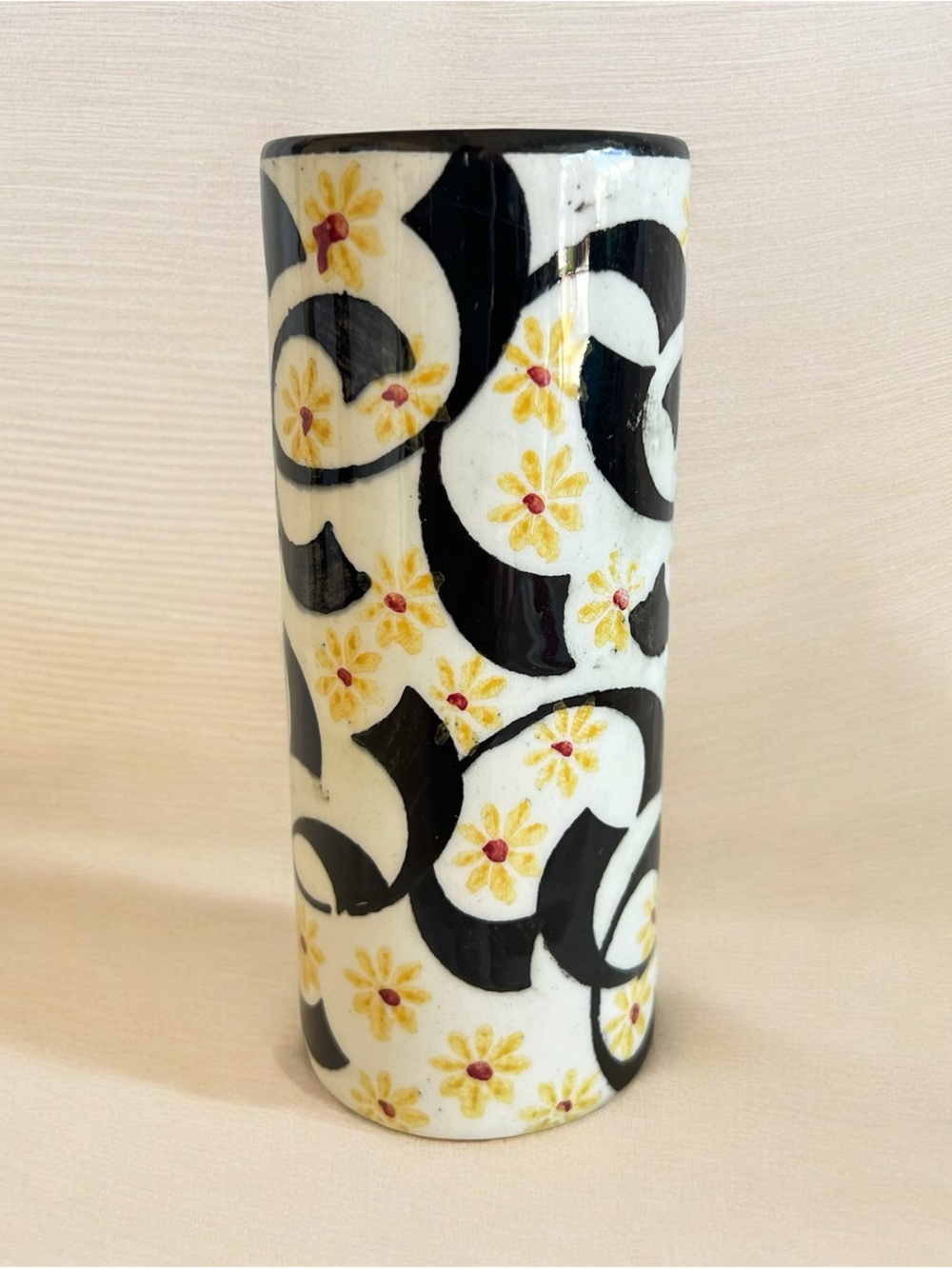 Art Deco Carstens 4-1/2” German vase